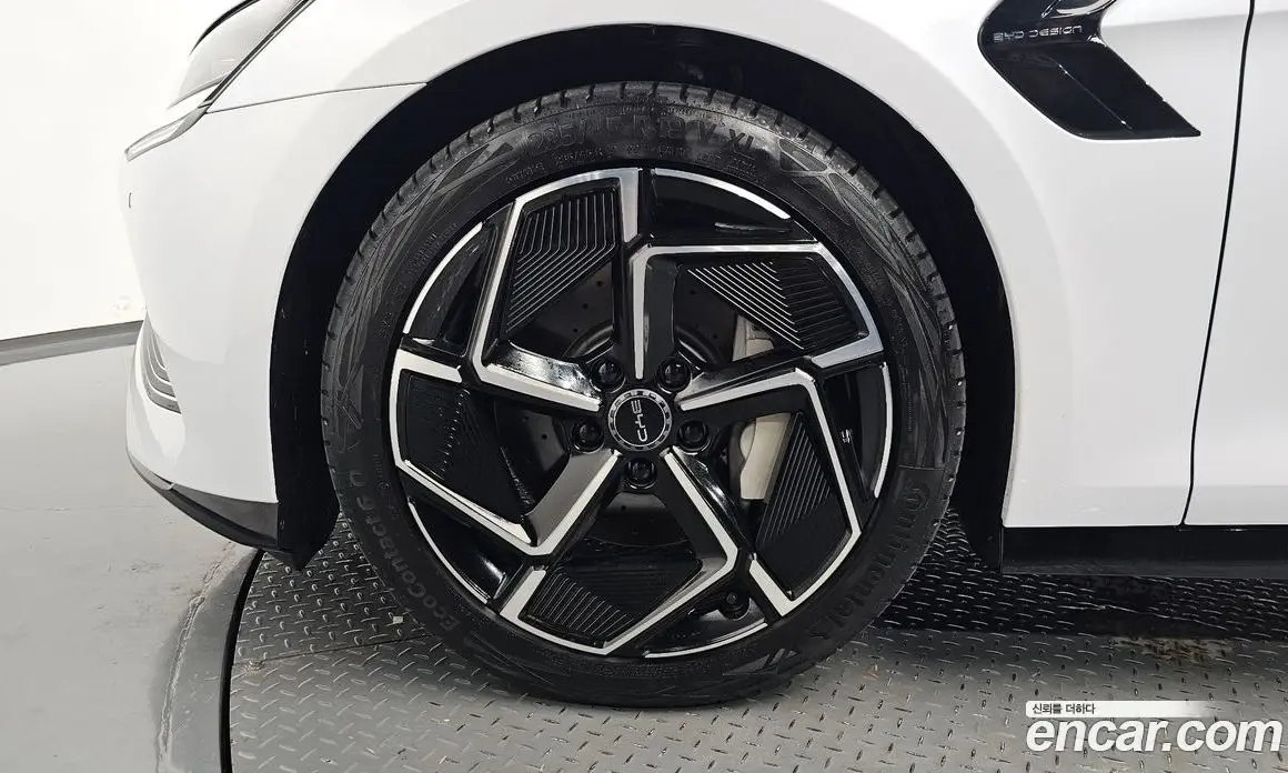 BYD Seal 2025 0.1 автомат (гидро), фото 4 BYD Seal 2025 0.1 автомат (гидро), фото 4
