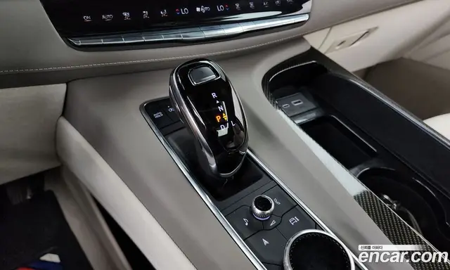 Cadillac Escalade 2023 6.2 автомат (гидро), миниатюра 12