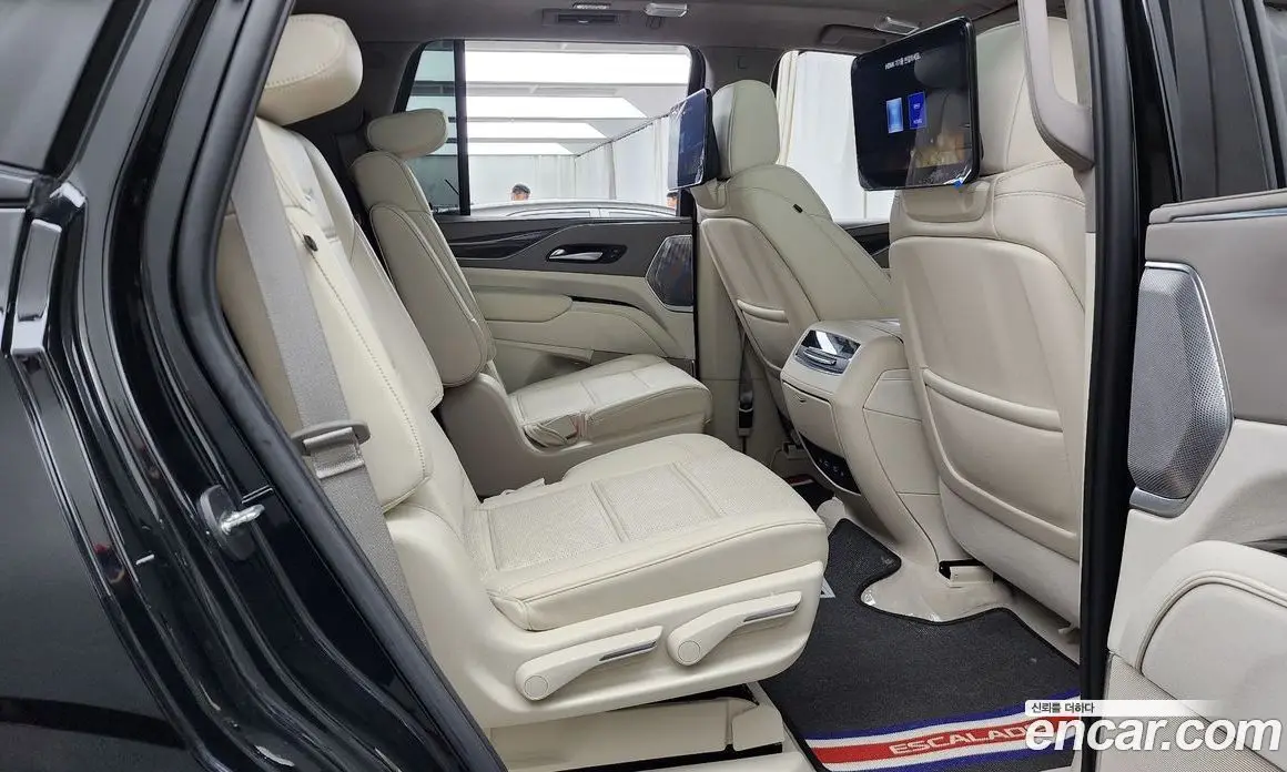 Cadillac Escalade 2023 6.2 автомат (гидро), фото 18