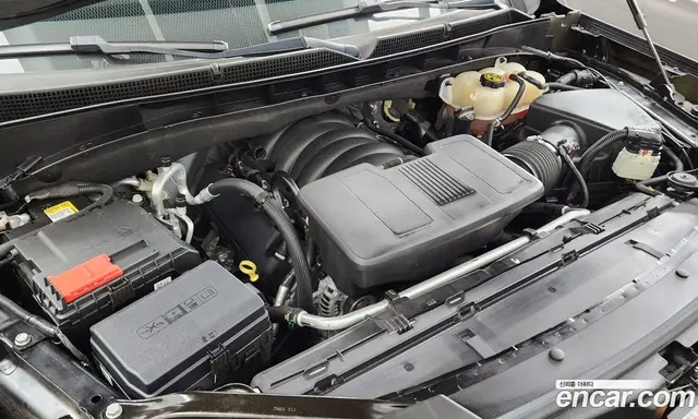 Cadillac Escalade 2023 6.2 автомат (гидро), миниатюра 6