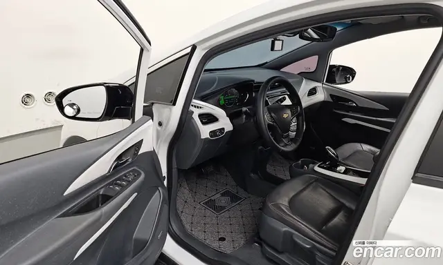 Chevrolet Bolt EV 2017 0.2 автомат (гидро), миниатюра 12