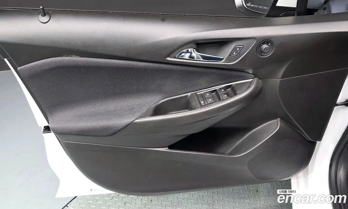 Chevrolet Cruze 2017 1.4 автомат (гидро), фото 14 Chevrolet Cruze 2017 1.4 автомат (гидро), фото 14