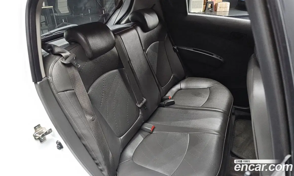 Chevrolet Spark 2013 1.0 автомат (гидро), фото 15