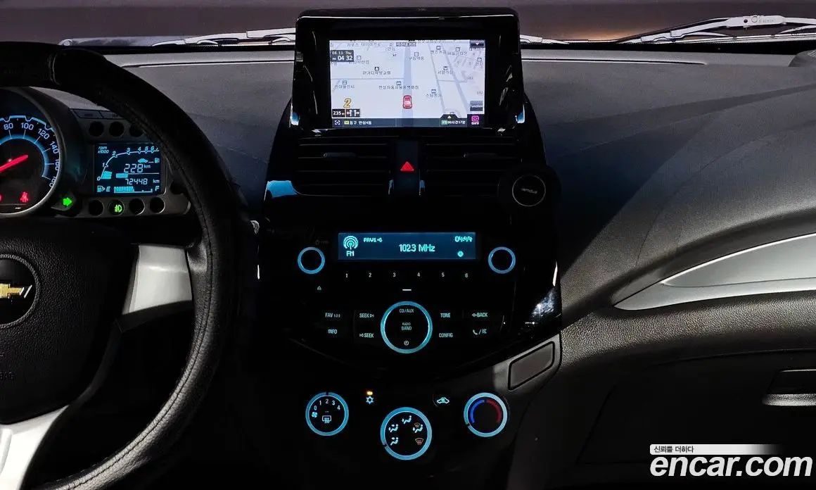 Chevrolet Spark 2013 1.0 автомат (гидро), фото 20