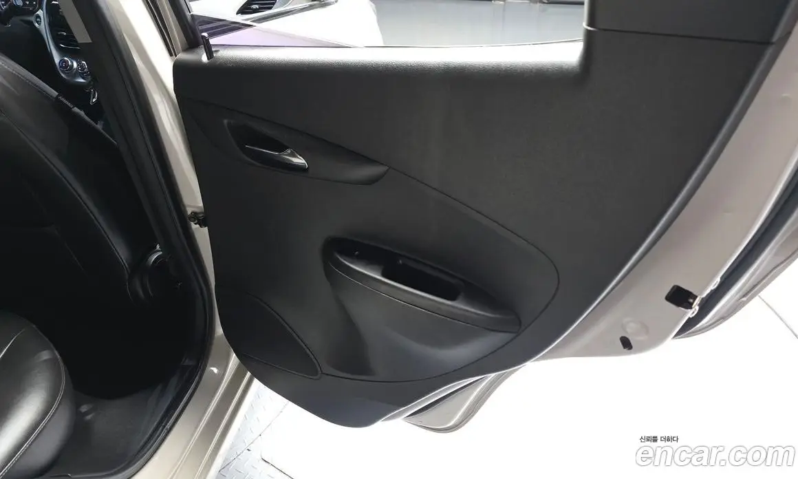 Chevrolet Spark 2016 1.0 автомат (гидро), фото 15