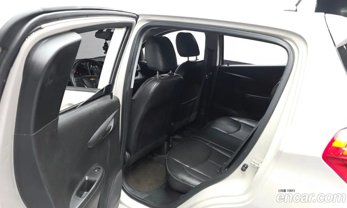 Chevrolet Spark 2016 1.0 автомат (гидро), фото 16