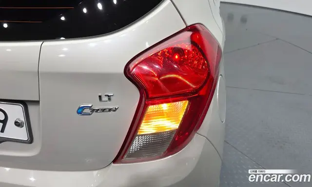 Chevrolet Spark 2016 1.0 автомат (гидро), миниатюра 9