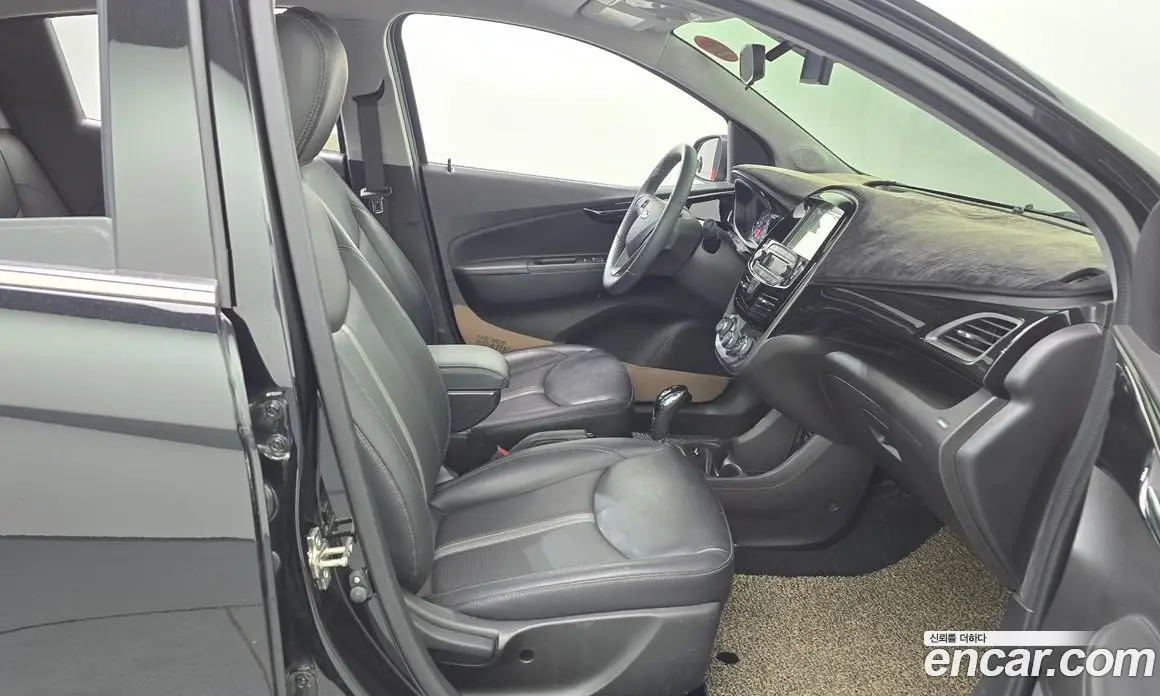 Chevrolet Spark 2019 1.0 автомат (гидро), фото 16 Chevrolet Spark 2019 1.0 автомат (гидро), фото 16