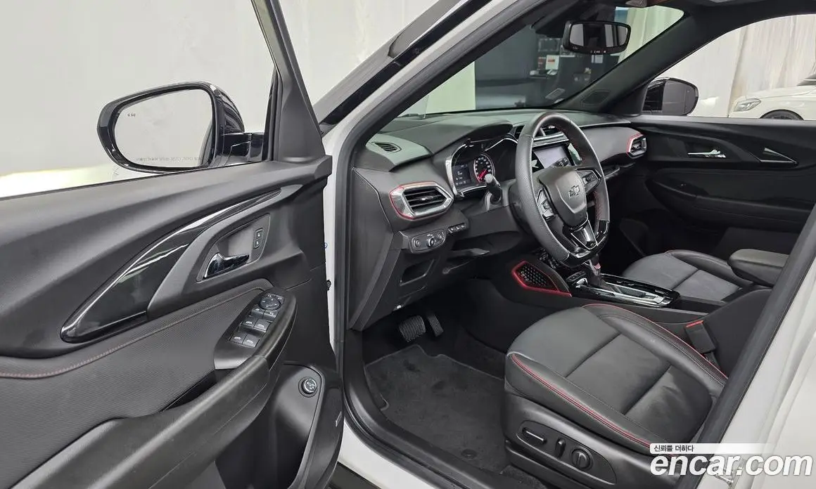 Chevrolet TrailBlazer 2023 1.3 автомат (гидро), фото 13 Chevrolet TrailBlazer 2023 1.3 автомат (гидро), фото 13