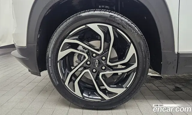 Chevrolet TrailBlazer 2023 1.3 автомат (гидро), миниатюра 5