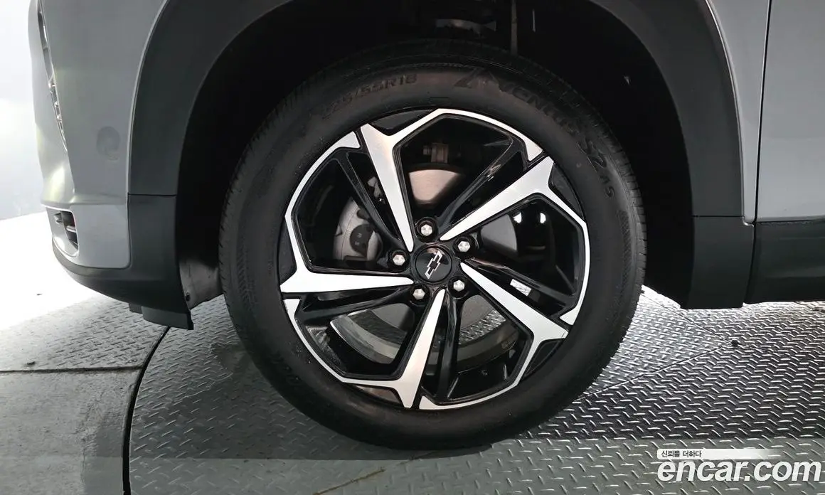 Chevrolet TrailBlazer 2023 1.3 автомат (гидро), фото 4