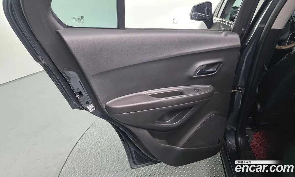 Chevrolet Trax 2015 1.6 автомат (гидро), фото 15