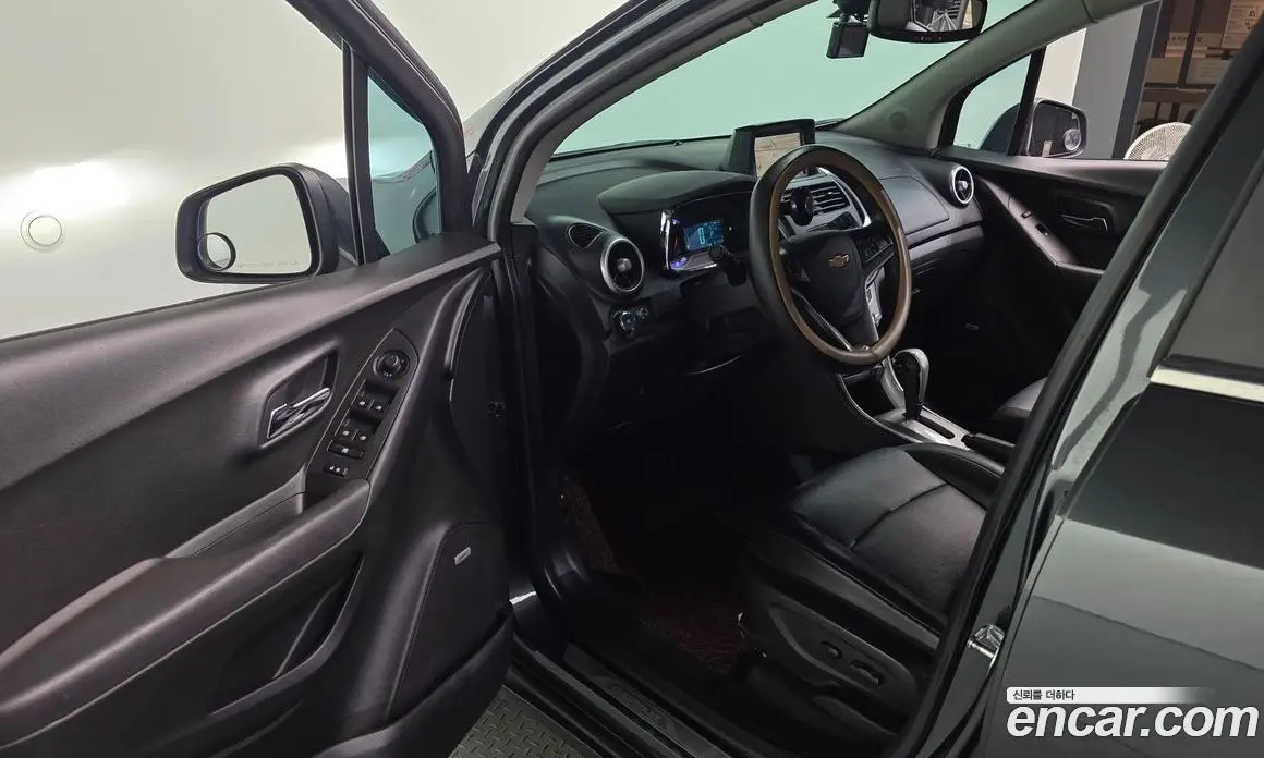 Chevrolet Trax 2015 1.6 автомат (гидро), фото 17