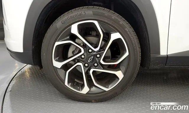 Chevrolet Trax 2024 1.2 автомат (гидро), миниатюра 5