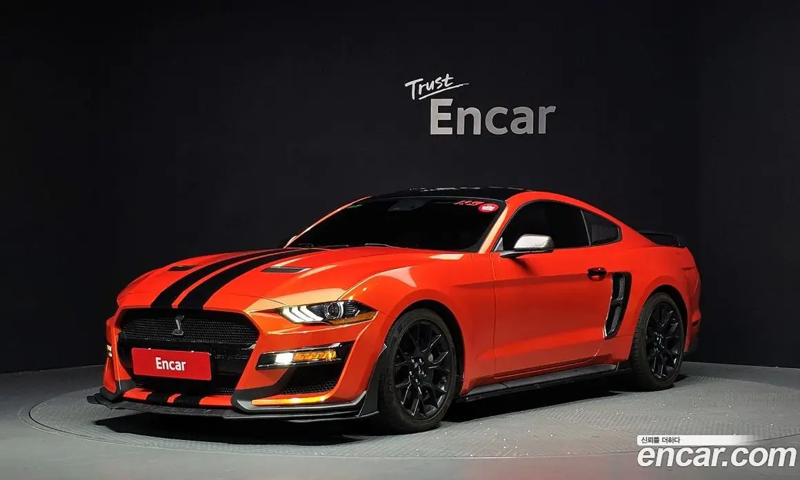 Ford Mustang 2018 2.3 автомат (гидро), фото 1 Ford Mustang 2018 2.3 автомат (гидро), фото 1