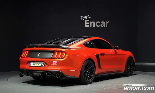 Ford Mustang 2018 2.3 автомат (гидро), миниатюра 2 Ford Mustang 2018 2.3 автомат (гидро), миниатюра 2
