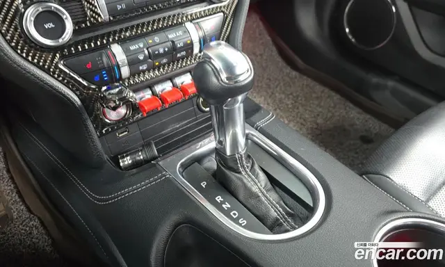 Ford Mustang 2018 2.3 автомат (гидро), миниатюра 12