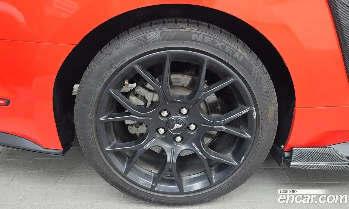 Ford Mustang 2018 2.3 автомат (гидро), фото 5 Ford Mustang 2018 2.3 автомат (гидро), фото 5