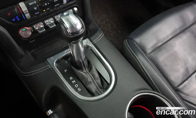 Ford Mustang 2022 2.3 автомат (гидро), миниатюра 12