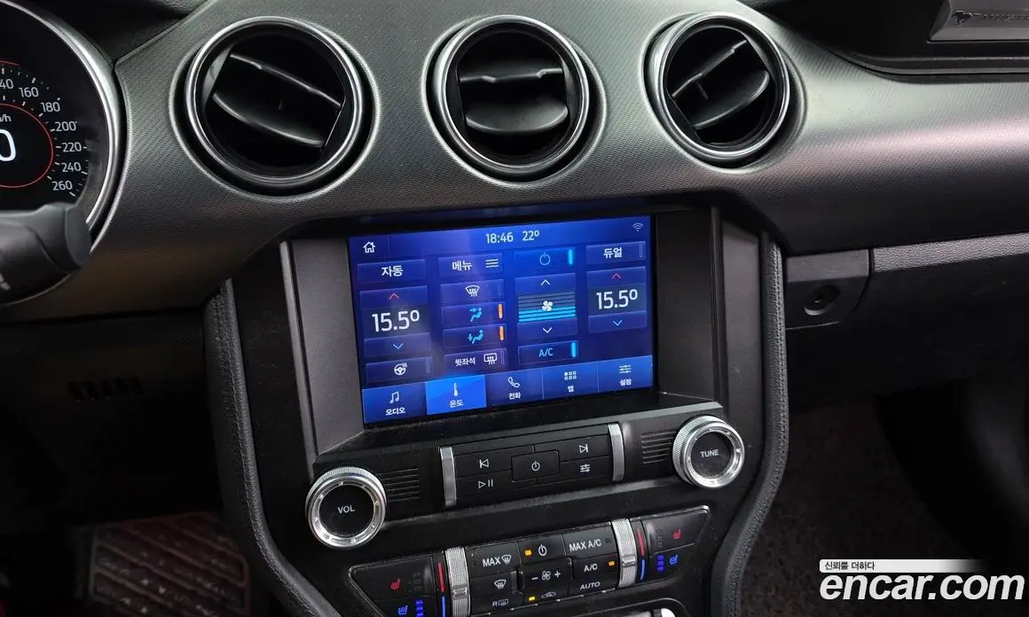 Ford Mustang 2022 2.3 автомат (гидро), фото 19 Ford Mustang 2022 2.3 автомат (гидро), фото 19
