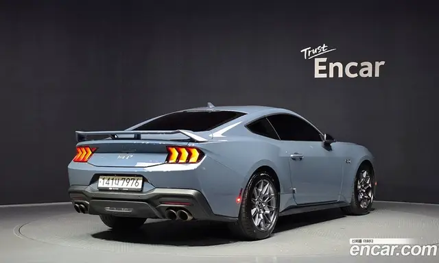 Ford Mustang 2024 5.0 автомат (гидро), миниатюра 2