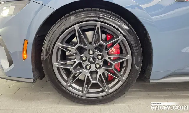 Ford Mustang 2024 5.0 автомат (гидро), миниатюра 5
