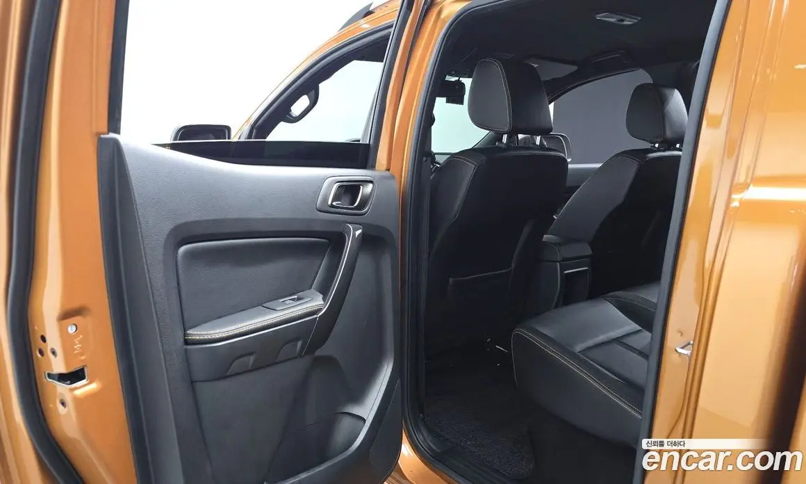 Ford Ranger 2022 2.0 автомат (гидро), фото 16