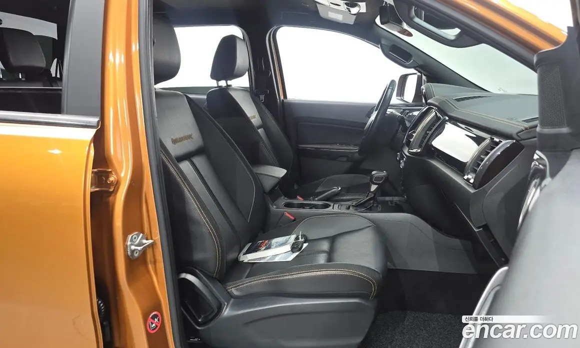 Ford Ranger 2022 2.0 автомат (гидро), фото 17