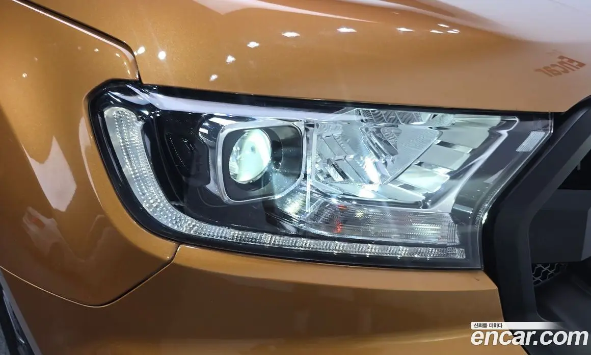 Ford Ranger 2022 2.0 автомат (гидро), фото 8