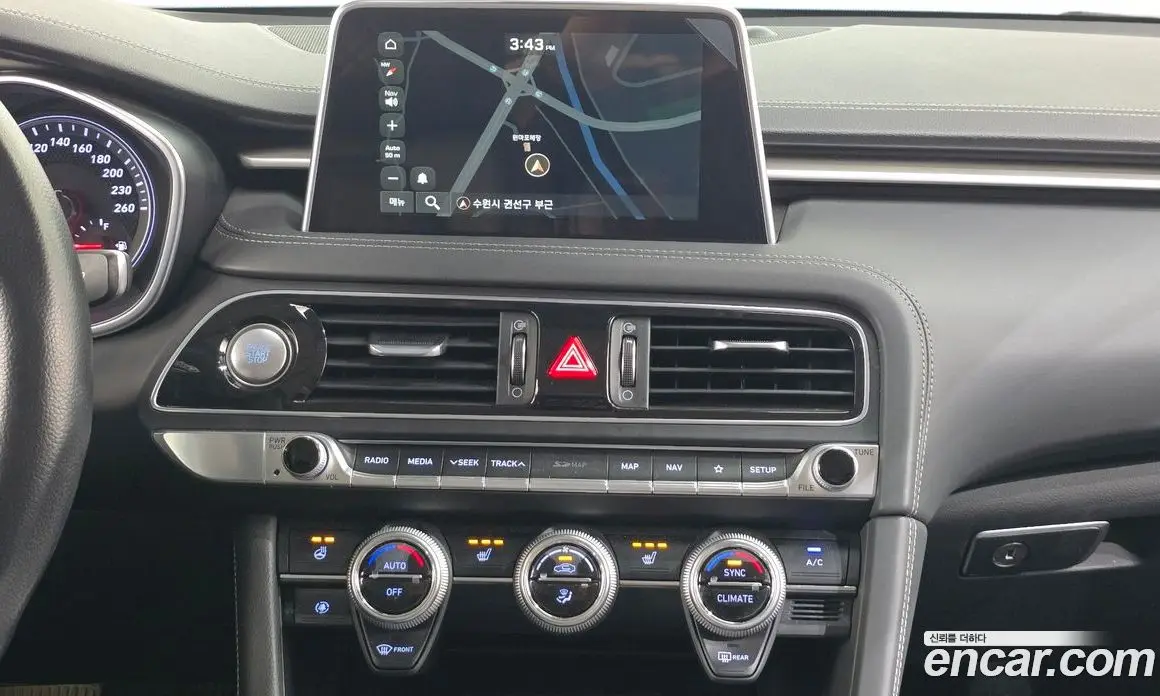 Genesis G70 2019 2.0 автомат (гидро), фото 20 Genesis G70 2019 2.0 автомат (гидро), фото 20