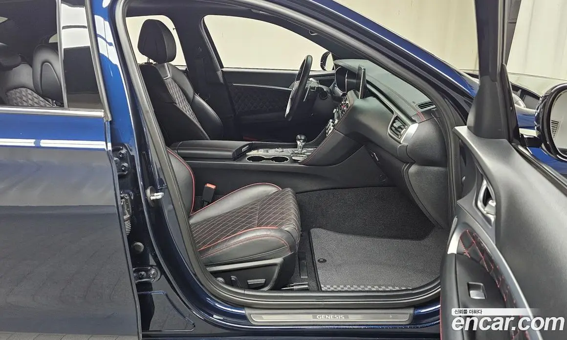 Genesis G70 2019 2.0 автомат (гидро), фото 15
