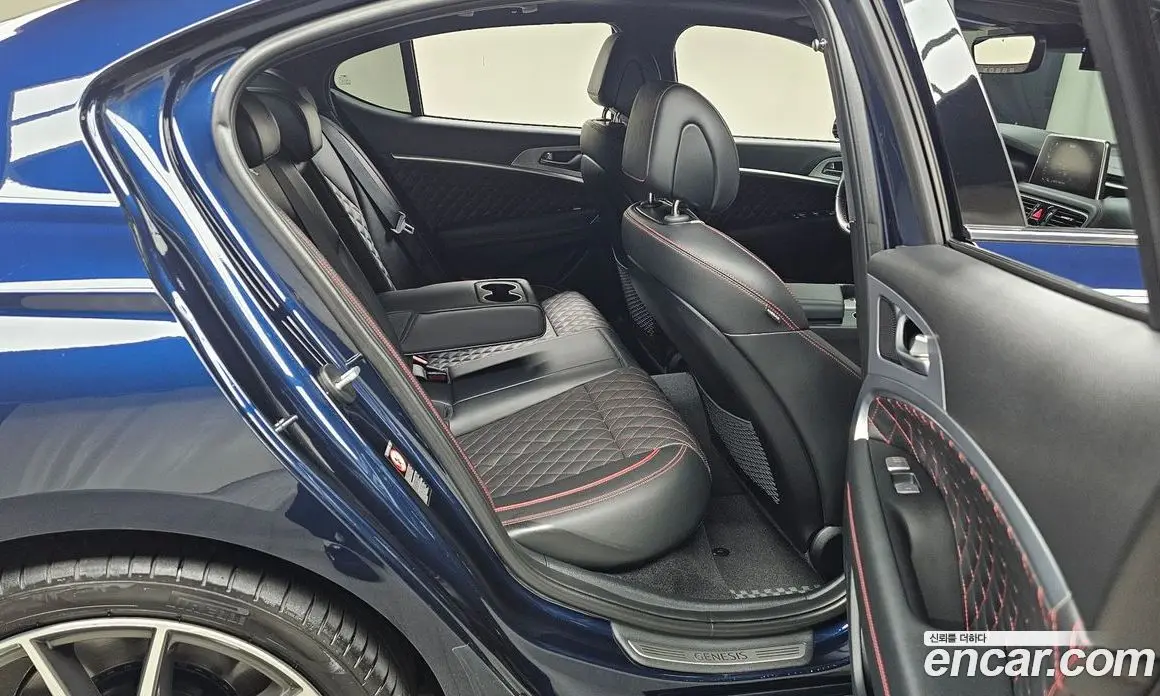 Genesis G70 2019 2.0 автомат (гидро), фото 16