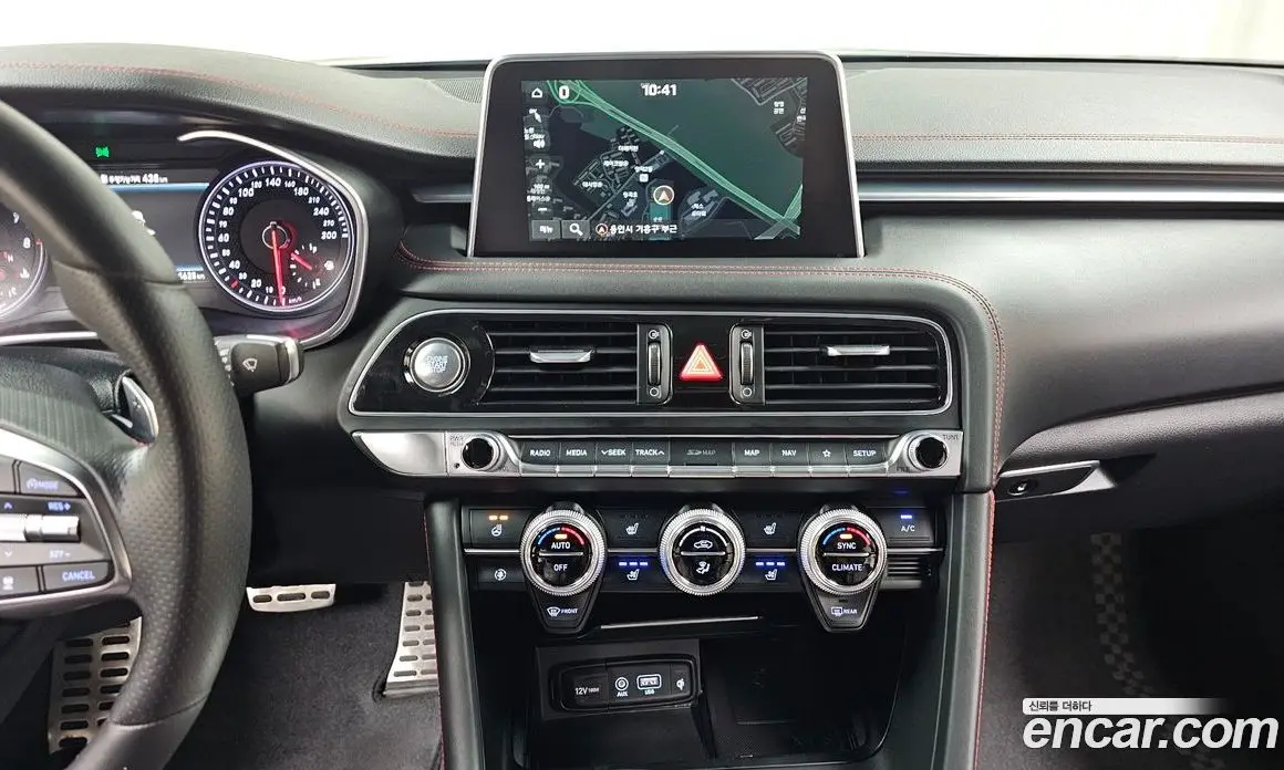 Genesis G70 2019 2.0 автомат (гидро), фото 17