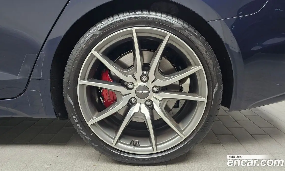 Genesis G70 2019 2.0 автомат (гидро), фото 6