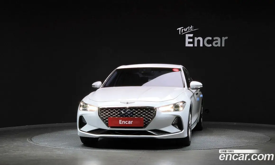 Genesis G70 2019 2.2 автомат (гидро), фото 3 Genesis G70 2019 2.2 автомат (гидро), фото 3
