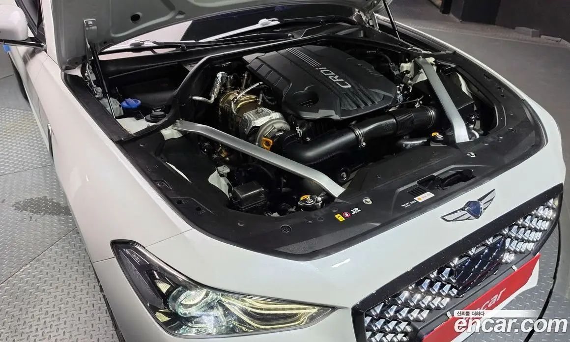 Genesis G70 2019 2.2 автомат (гидро), фото 6 Genesis G70 2019 2.2 автомат (гидро), фото 6