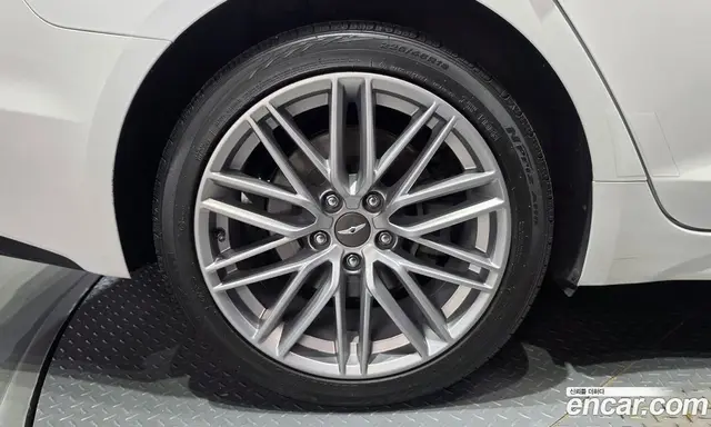 Genesis G70 2019 2.2 автомат (гидро), миниатюра 7 Genesis G70 2019 2.2 автомат (гидро), миниатюра 7