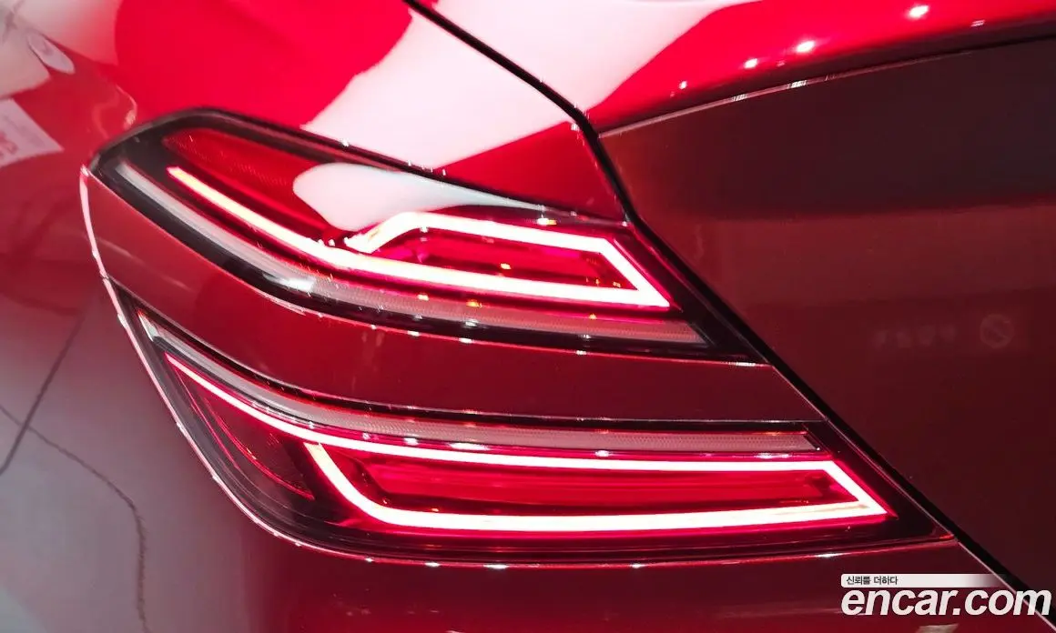 Genesis G70 2021 2.0 автомат (гидро), фото 8 Genesis G70 2021 2.0 автомат (гидро), фото 8