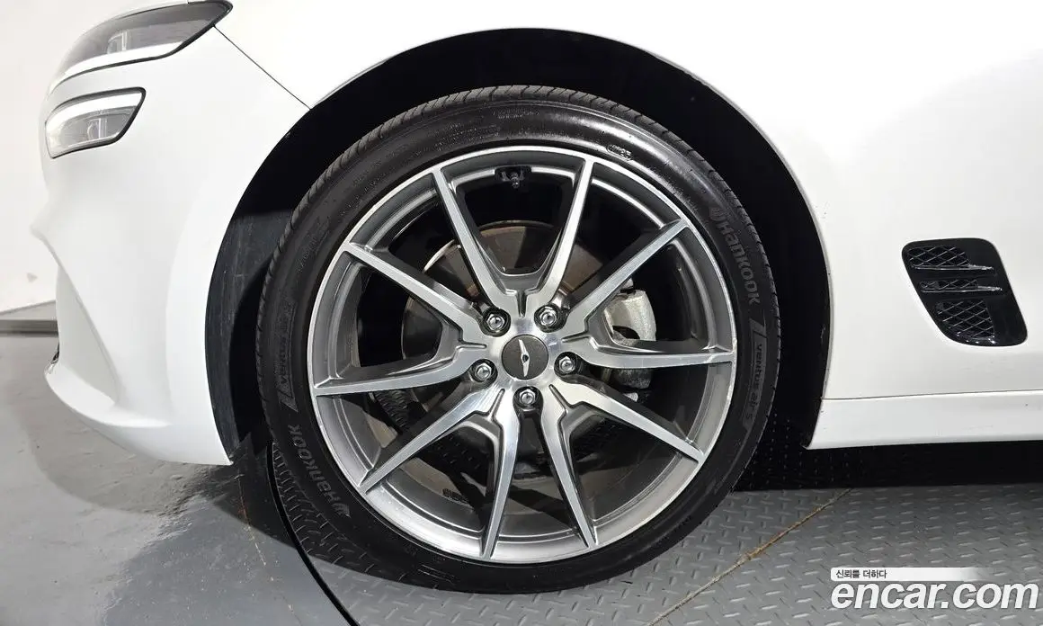 Genesis G70 2021 2.0 автомат (гидро), фото 5 Genesis G70 2021 2.0 автомат (гидро), фото 5