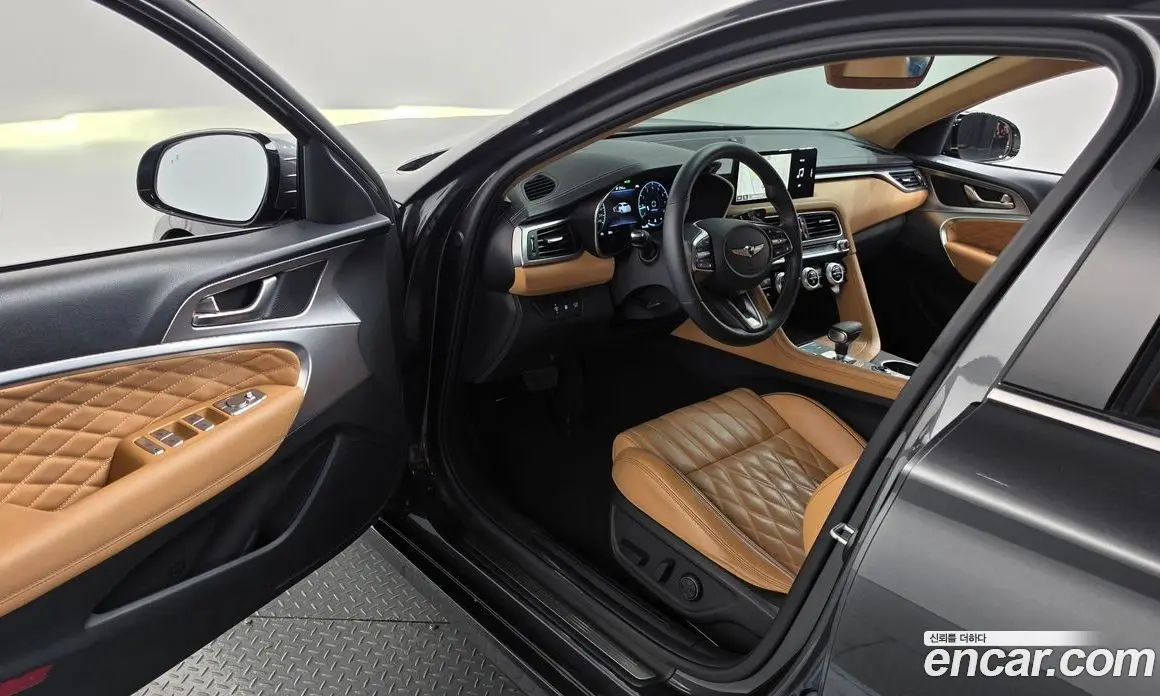 Genesis G70 2021 2.0 автомат (гидро), фото 10 Genesis G70 2021 2.0 автомат (гидро), фото 10