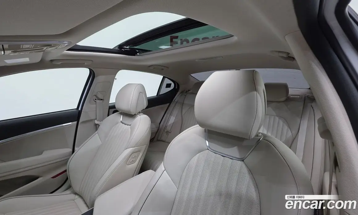 Genesis G70 2022 2.0 автомат (гидро), фото 18