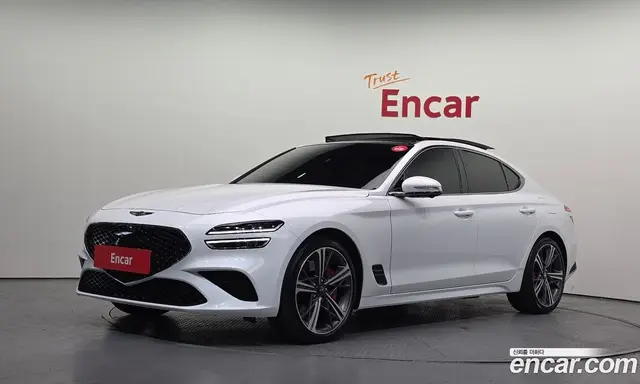 Genesis G70, 2023, 13 886 км