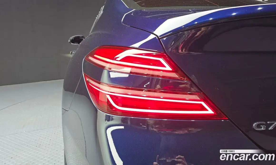 Genesis G70 2024 2.5 автомат (гидро), фото 9 Genesis G70 2024 2.5 автомат (гидро), фото 9