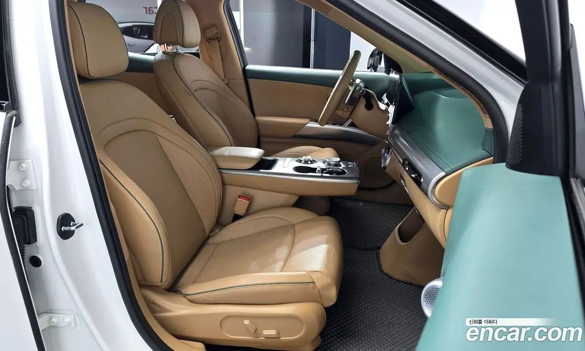 Genesis GV60 2023 0.1 автомат (гидро), фото 16 Genesis GV60 2023 0.1 автомат (гидро), фото 16