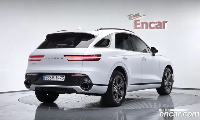 Genesis GV70, 2021, 64 128 км