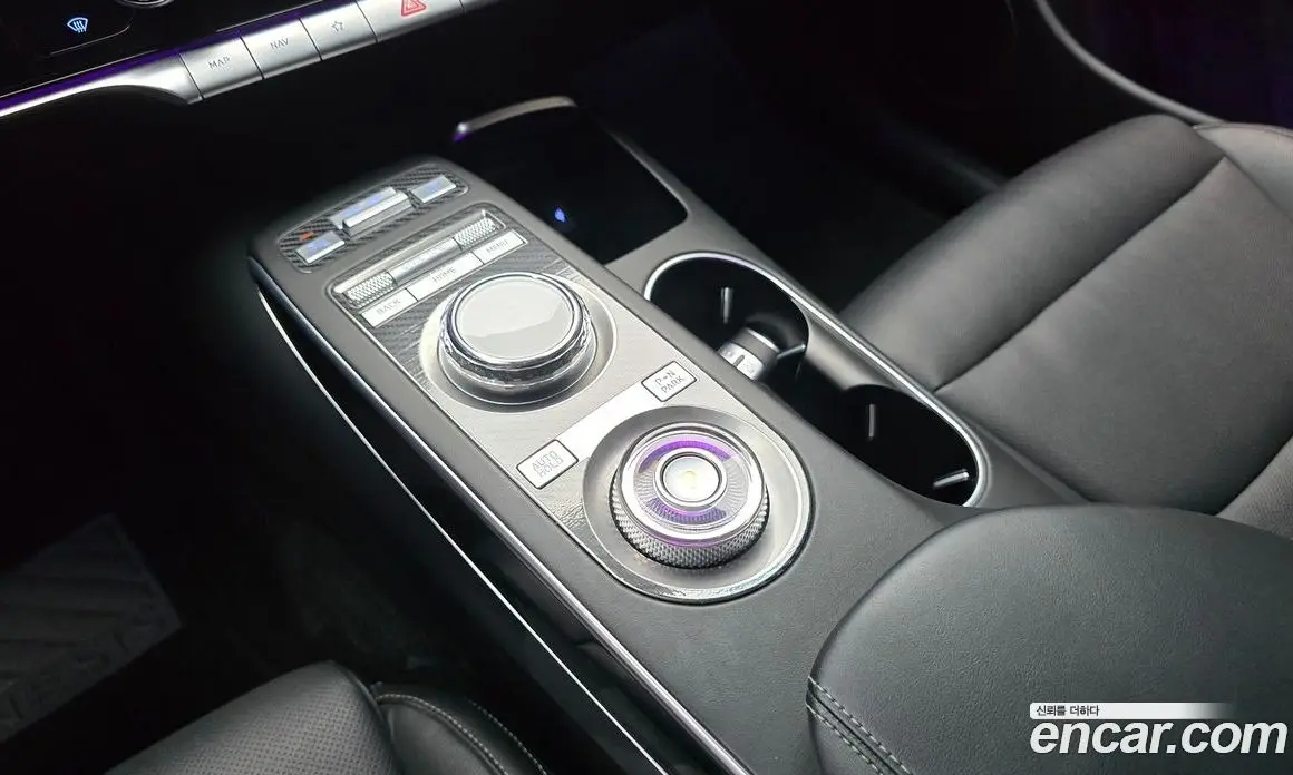 Genesis GV70 2021 2.2 автомат (гидро), фото 12