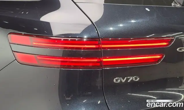 Genesis GV70 2021 3.5 автомат (гидро), миниатюра 9 Genesis GV70 2021 3.5 автомат (гидро), миниатюра 9