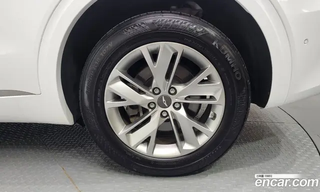 Genesis GV70 2021 2.5 автомат (гидро), миниатюра 7
