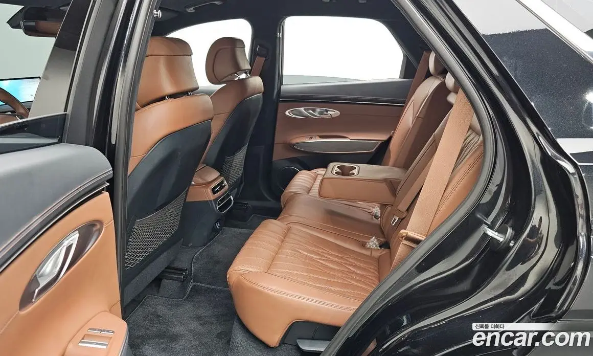 Genesis GV70 2022 2.5 автомат (гидро), фото 16
