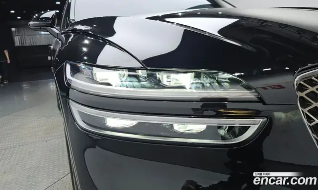Genesis GV70 2022 2.5 автомат (гидро), миниатюра 8